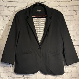 Nicole Miller Original Women's Black Blazer with Grey Striped Lining Size XL